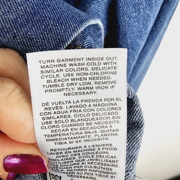 Kensie Denim Jean Jacket NWT, size Large - Picture 9 of 9